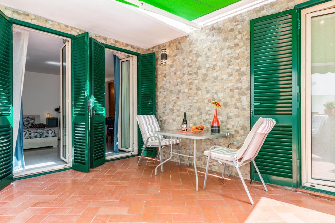Il Blu & Infinityfly Apartments Bari Exterior foto
