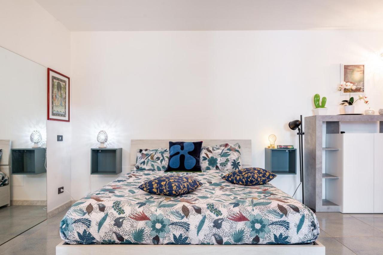 Il Blu & Infinityfly Apartments Bari Exterior foto