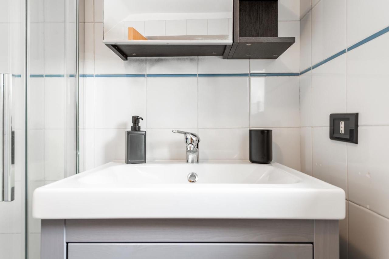 Il Blu & Infinityfly Apartments Bari Exterior foto