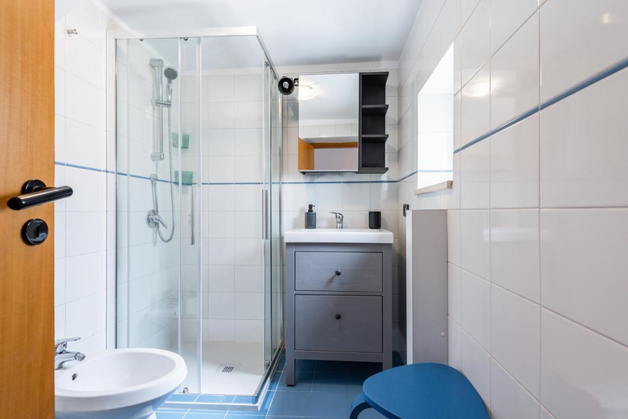 Il Blu & Infinityfly Apartments Bari Exterior foto