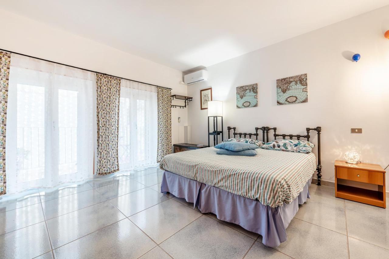 Il Blu & Infinityfly Apartments Bari Exterior foto